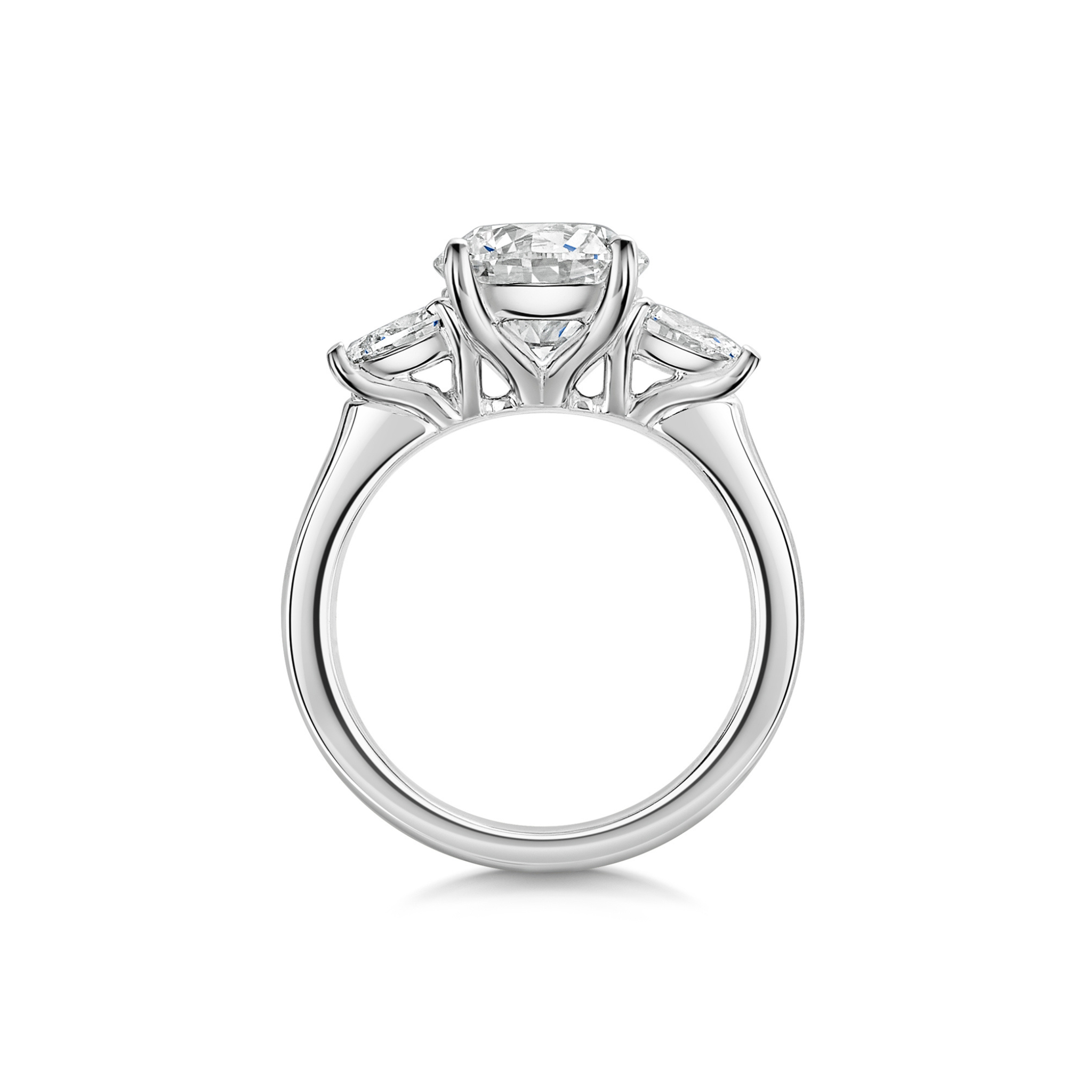 Alarise Round Diamond Three-Stone Ring 18K White Gold - Best prices for jewelry and diamonds. The best jewelry to shop in Dubai and Abu Dhabi - Dubai Tourism. Best Shopping in Dubai Mall - Fashion Avenue, Mall of Emirates, Dubai, Palm Jumeirah and UAE. Hip-hop custom jewelry and manufacturer supplier - diamond and gold wholesaler. The best place to visit in Dubai during vacation. Richie Gold & Diamond is located in Dubai Gold Souk