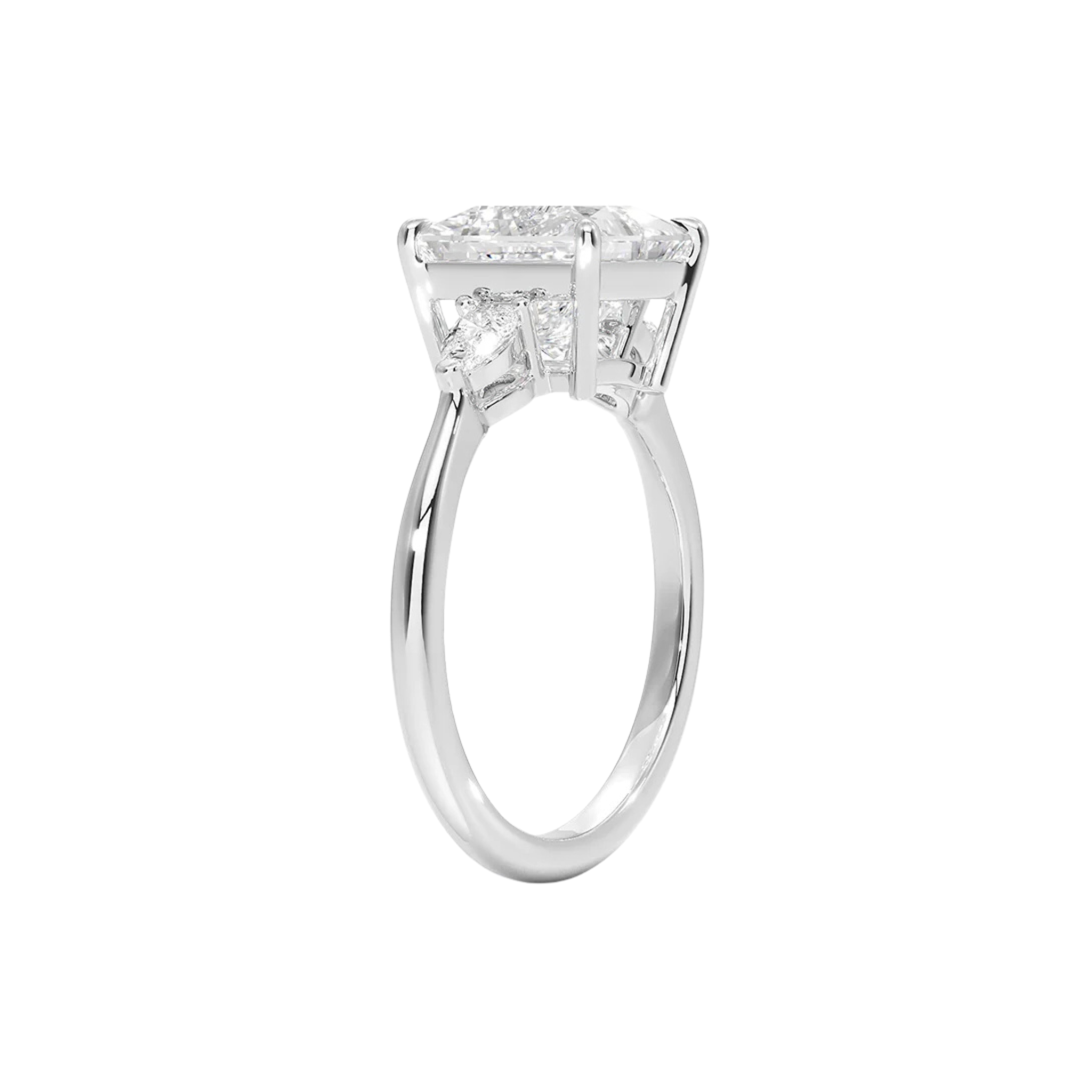 Elysette Princess Three-Stone Ring 18K White Gold - Best prices for jewelry and diamonds. The best jewelry to shop in Dubai and Abu Dhabi - Dubai Tourism. Best Shopping in Dubai Mall - Fashion Avenue, Mall of Emirates, Dubai, Palm Jumeirah and UAE. Hip-hop custom jewelry and manufacturer supplier - diamond and gold wholesaler. The best place to visit in Dubai during vacation. Richie Gold & Diamond is located in Dubai Gold Souk