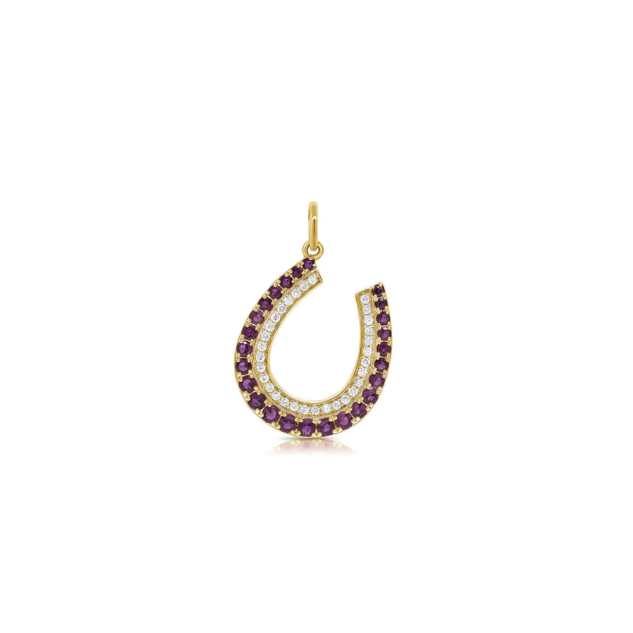 Iselda Diamond & Amethyst Horseshoe Charm 18K Gold - Natural Diamonds & Lab Grown Diamonds  - Best prices for jewelry and diamonds. The best jewelry to shop in Dubai and Abu Dhabi - Dubai Tourism. Best Shopping in Dubai Mall - Fashion Avenue, Mall of Emirates, Dubai, Palm Jumeirah and UAE. Hip-hop custom jewelry and manufacturer supplier - diamond and gold wholesaler. The best place to visit in Dubai during vacation. Richie Gold & Diamond is located in Dubai Gold Souk