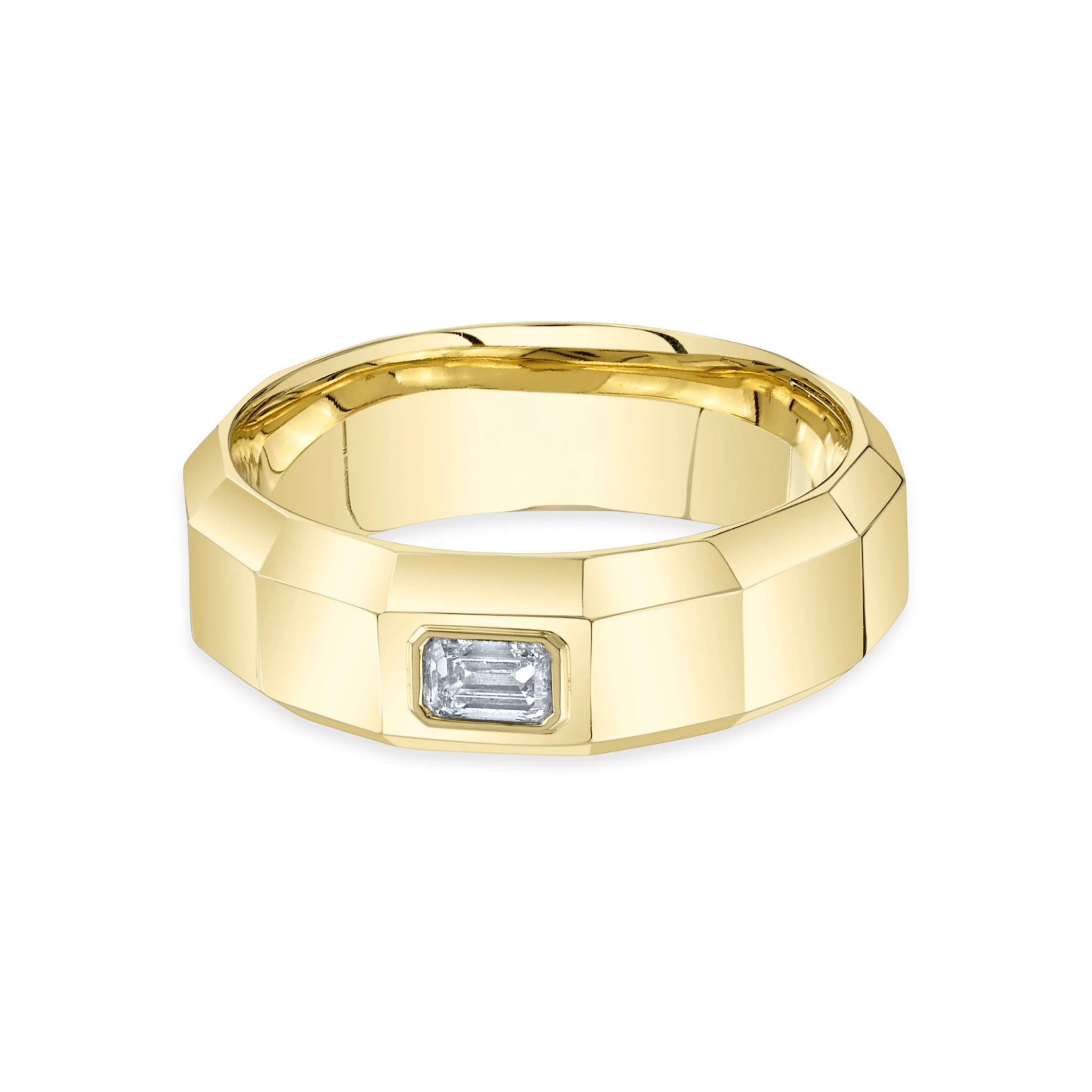 Kaelen Men’s Emerald-Cut Diamond Band 18K Gold - Natural Diamonds & Lab Grown Diamonds  - Best prices for jewelry and diamonds. The best jewelry to shop in Dubai and Abu Dhabi - Dubai Tourism. Best Shopping in Dubai Mall - Fashion Avenue, Mall of Emirates, Dubai, Palm Jumeirah and UAE. Hip-hop custom jewelry and manufacturer supplier - diamond and gold wholesaler. The best place to visit in Dubai during vacation. Richie Gold & Diamond is located in Dubai Gold Souk