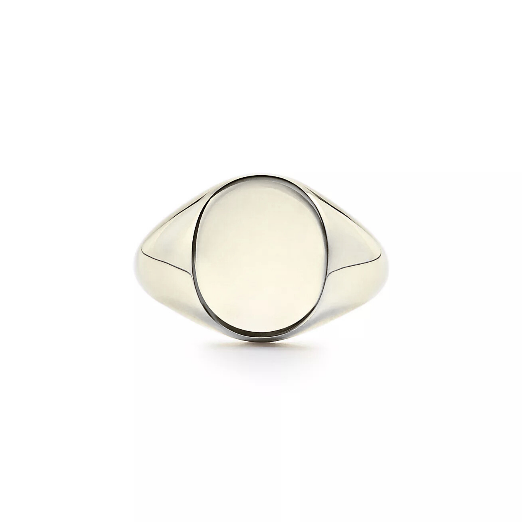 Nova Oval Signet Ring 18K White Gold - Natural Diamonds & Lab Grown Diamonds  - Best prices for jewelry and diamonds. The best jewelry to shop in Dubai and Abu Dhabi - Dubai Tourism. Best Shopping in Dubai Mall - Fashion Avenue, Mall of Emirates, Dubai, Palm Jumeirah and UAE. Hip-hop custom jewelry and manufacturer supplier - diamond and gold wholesaler. The best place to visit in Dubai during vacation. Richie Gold & Diamond is located in Dubai Gold Souk