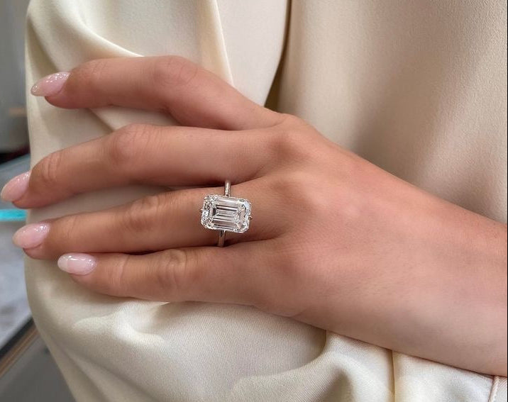 best emerald cut engagement rings, Dubai top quality engagement rings, best priced engagement rings dubai, natural diamond engagement rings dubai gold souk, lab grown diamond engagement rings dubai gold souk, best diamonds abu dhabi, best engagement rings UK and Australia
