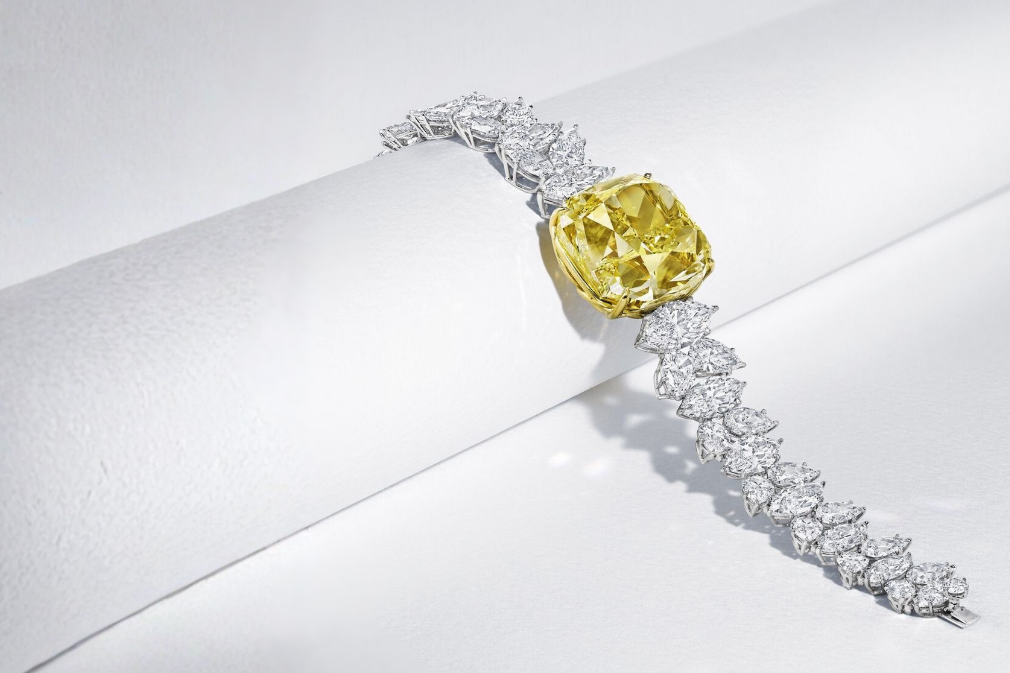 Best High jewelry collections crafted with rare diamonds, vibrant gemstones, and 18k Gold — timeless elegance and unmatched craftsmanship. From custom high jewelry pieces to signature diamond necklaces, statement earrings, and couture rings, explore the finest luxury jewelry in Dubai and Abu Dhabi. Richie Gold & Diamond specializes in bespoke high jewelry, offering GIA-certified diamonds, exclusive bridal sets, and limited-edition creations in the heart of Dubai Gold Souk. Yellow Diamond High Jewelry