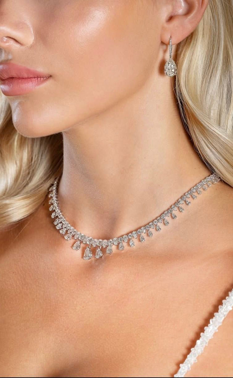  Luxury Bridal Jewelry Dubai, Diamond Bridal Sets UAE, Best Prices Bridal Jewelry, Custom Engagement & Wedding Rings, Elegant Bridal Earrings & Necklaces, Designer Wedding Jewelry Sets, Dubai Gold Souk Bridal Jewelry