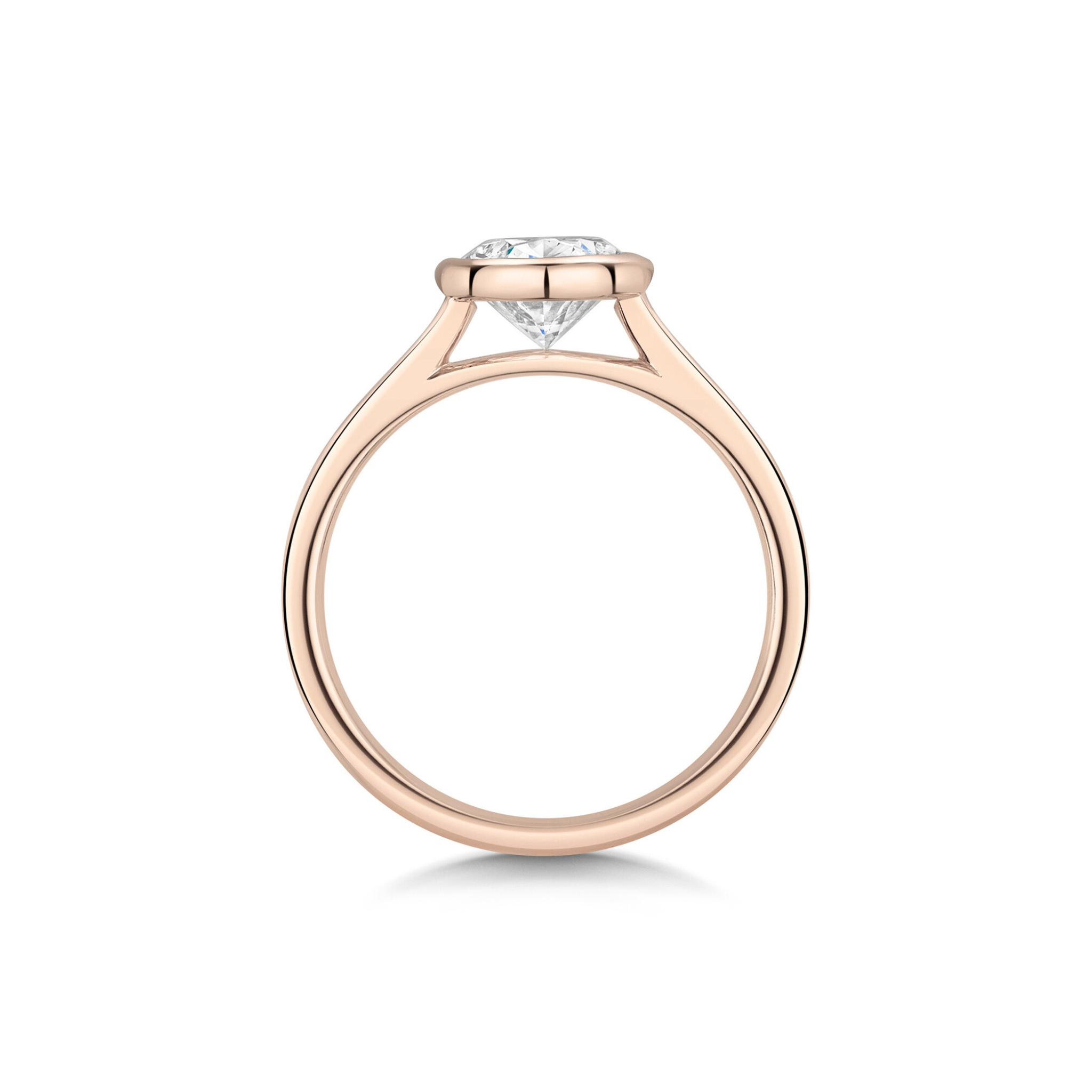 Solara Bezel-Set Oval Diamond Ring 18K Rose Gold - Best prices for jewelry and diamonds. The best jewelry to shop in Dubai and Abu Dhabi - Dubai Tourism. Best Shopping in Dubai Mall - Fashion Avenue, Mall of Emirates, Dubai, Palm Jumeirah and UAE. Hip-hop custom jewelry and manufacturer supplier - diamond and gold wholesaler. The best place to visit in Dubai during vacation. Richie Gold & Diamond is located in Dubai Gold Souk