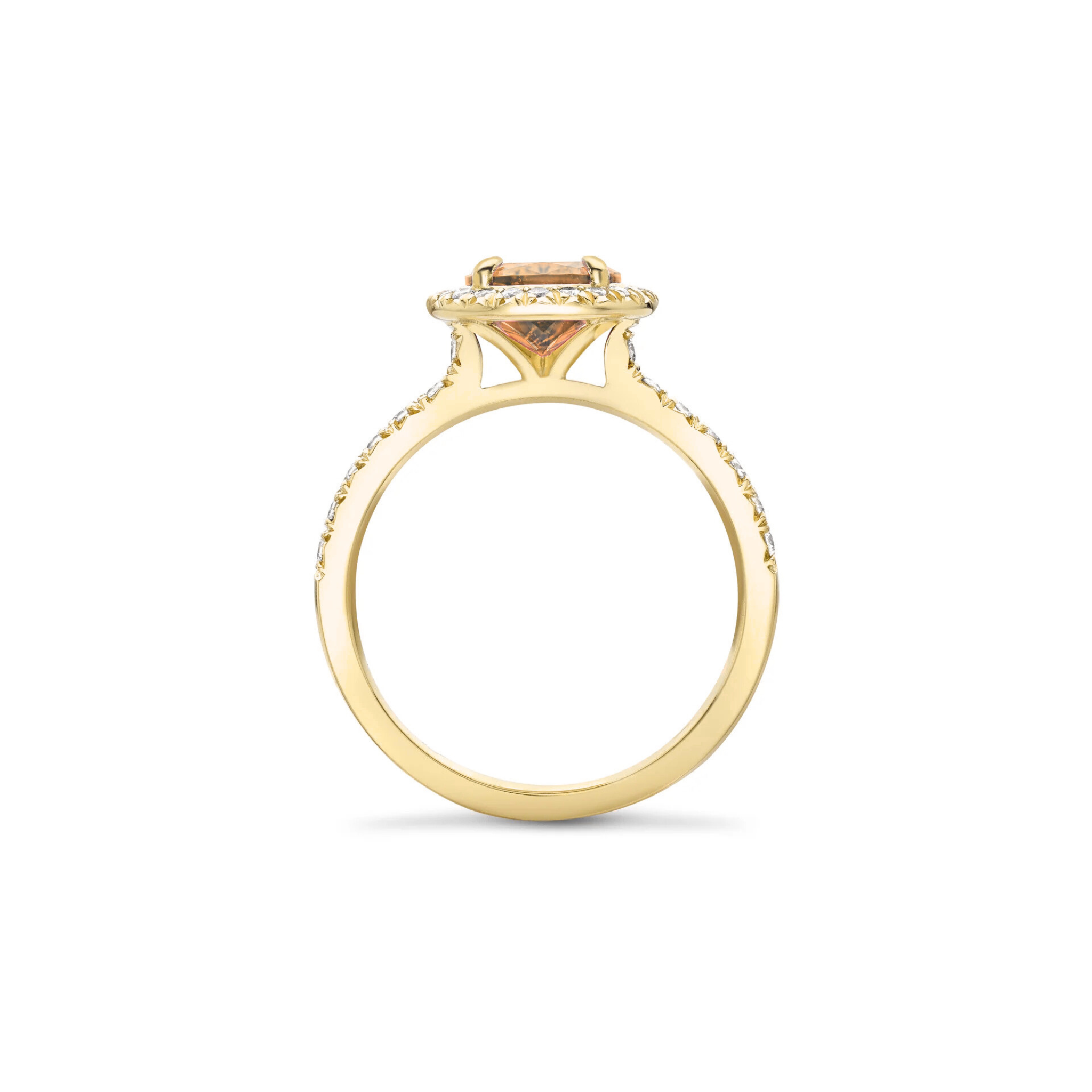 Thalara Morganite Pear Halo Ring 18K Gold - Natural Diamonds & Lab Grown Diamonds - Best prices for jewelry and diamonds. The best jewelry to shop in Dubai and Abu Dhabi - Dubai Tourism. Best Shopping in Dubai Mall - Fashion Avenue, Mall of Emirates, Dubai, Palm Jumeirah and UAE. Hip-hop custom jewelry and manufacturer supplier - diamond and gold wholesaler. The best place to visit in Dubai during vacation. Richie Gold & Diamond is located in Dubai Gold Souk