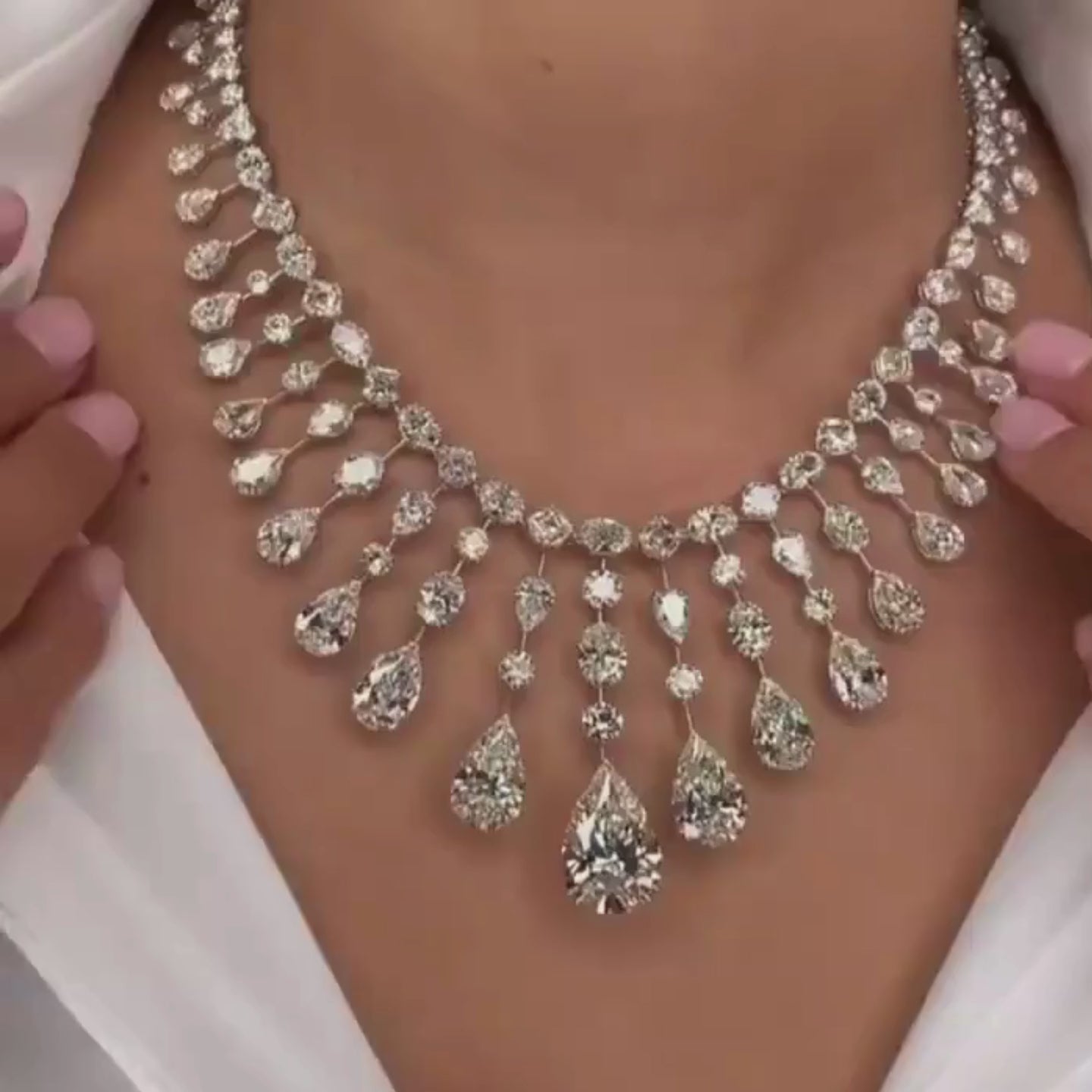 Luxury Bridal Jewelry Dubai, Diamond Bridal Sets UAE, Best Prices Bridal Jewelry, Custom Engagement & Wedding Rings, Elegant Bridal Earrings & Necklaces, Designer Wedding Jewelry Sets, Dubai Gold Souk Bridal Jewelry